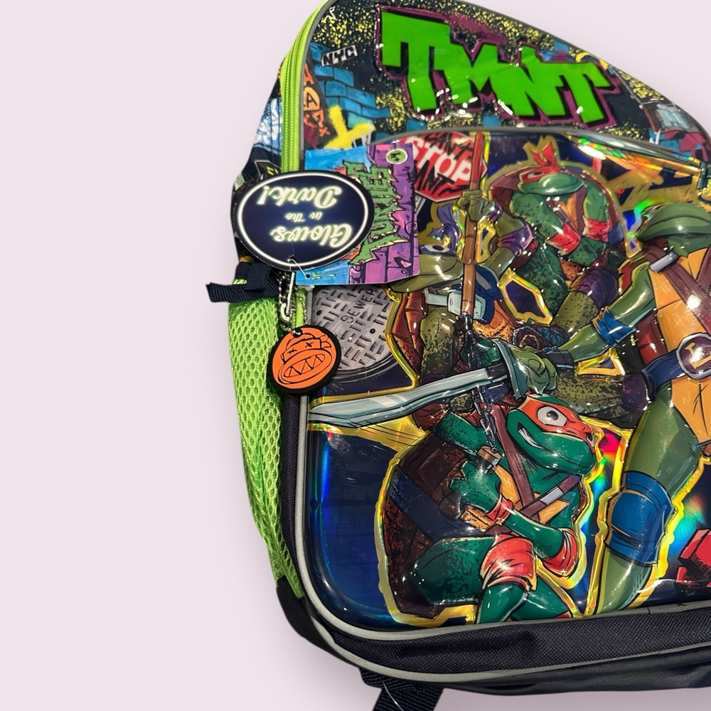Kids Tales Of The Teenage Mutant Ninja Turtles 3D Glow In The Dark Backpack - Picture 2 of 10